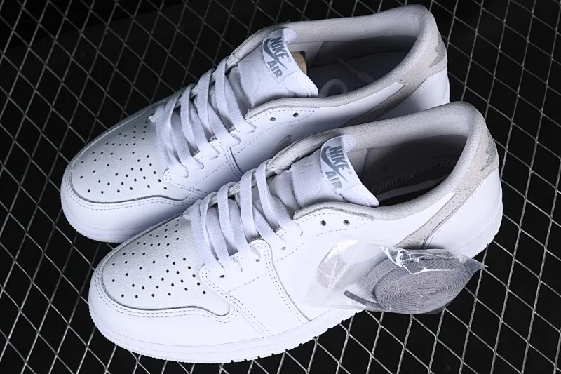 All categories Air Jordan Jordan series basketball shoes Air Jordan 1 Low LJR version Air Jordan 1 Low OG "Shattered Backboard" AJ1 Joe 1 customized version white buckle low-top basketball shoes CZ0790-100